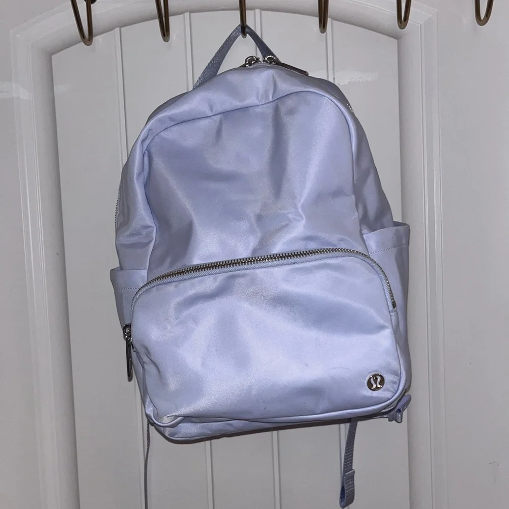 ✨ Lululemon Everywhere backpack Small 11.5 L